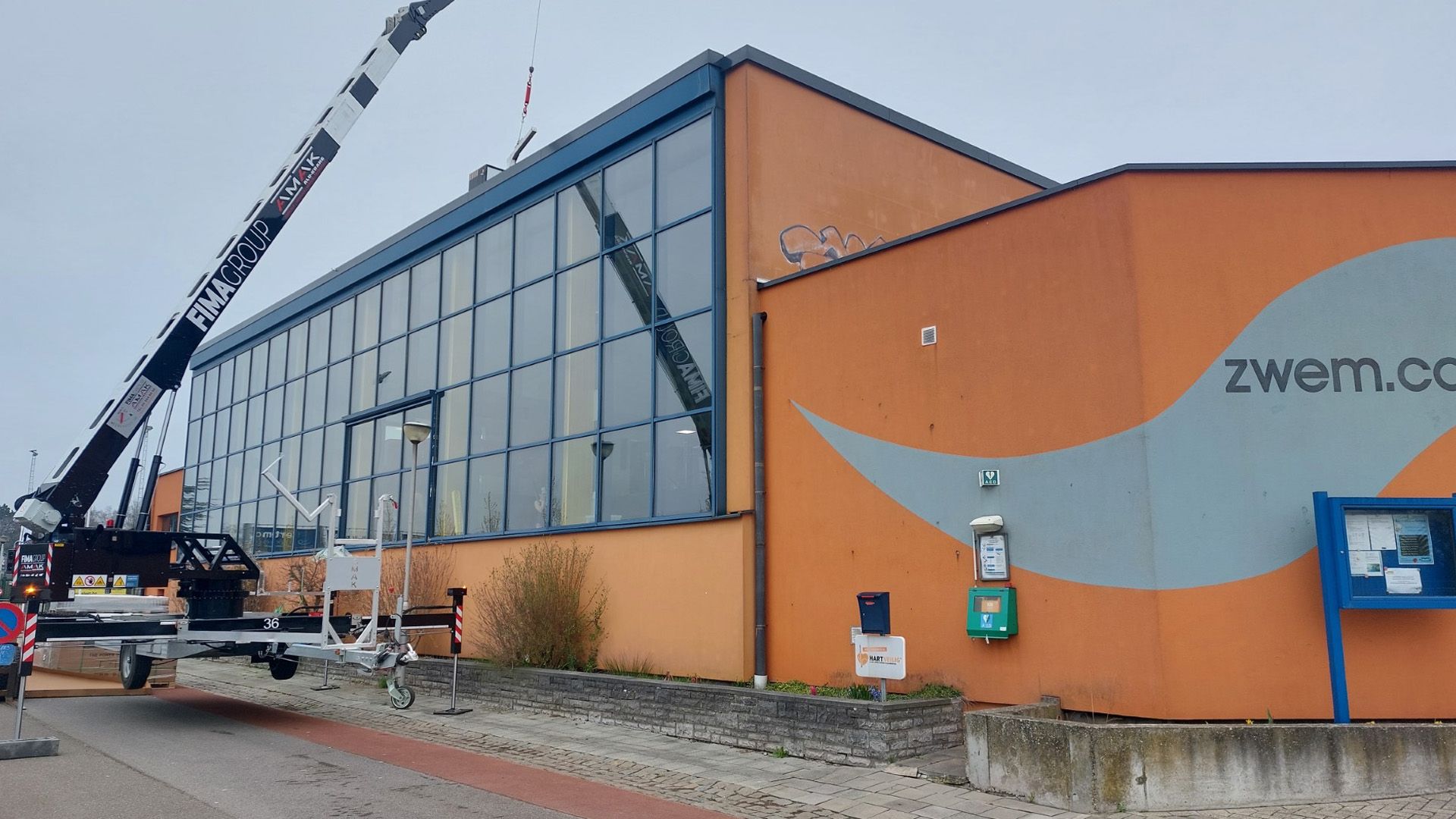 Duffel plaatst 284 zonnepanelen op zwembad en gymhal RTV